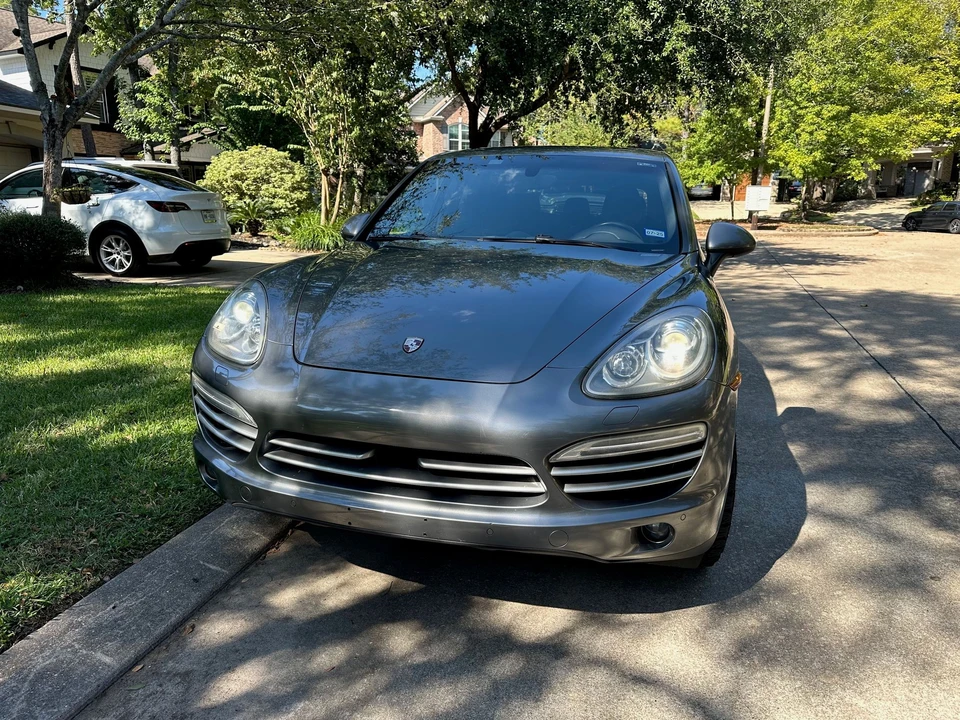2014 Porsche 958 Cayenne Diesel - Image 9 of 13