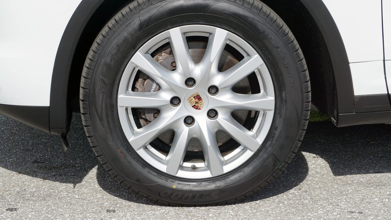 2014 Porsche 958 Cayenne Diesel - Image 5 of 31