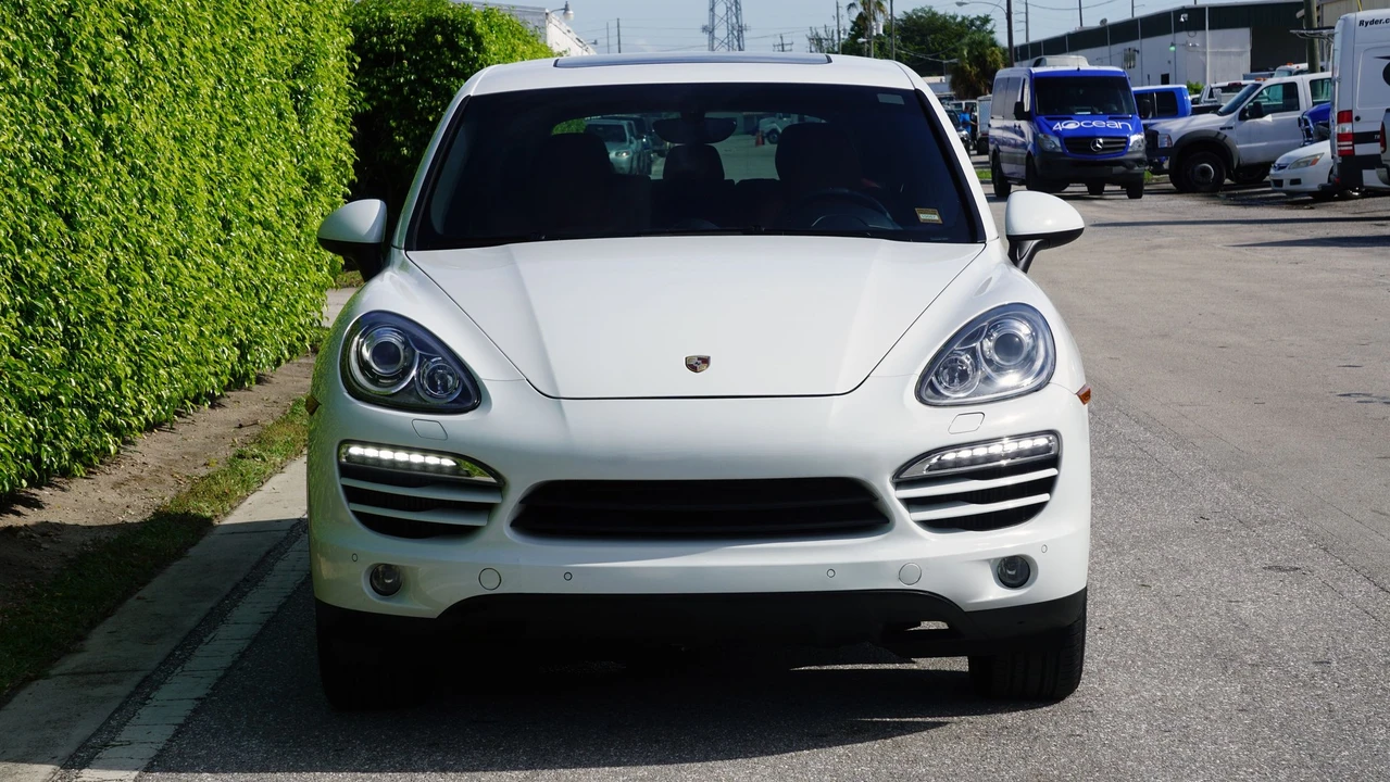 2014 Porsche 958 Cayenne Diesel - Image 6 of 31