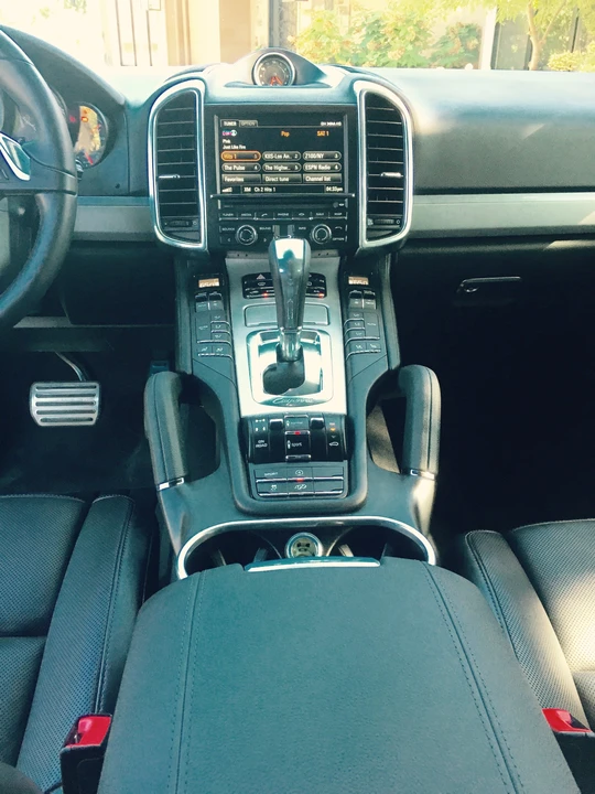 2014 Porsche 958 Cayenne GTS - Image 8 of 11