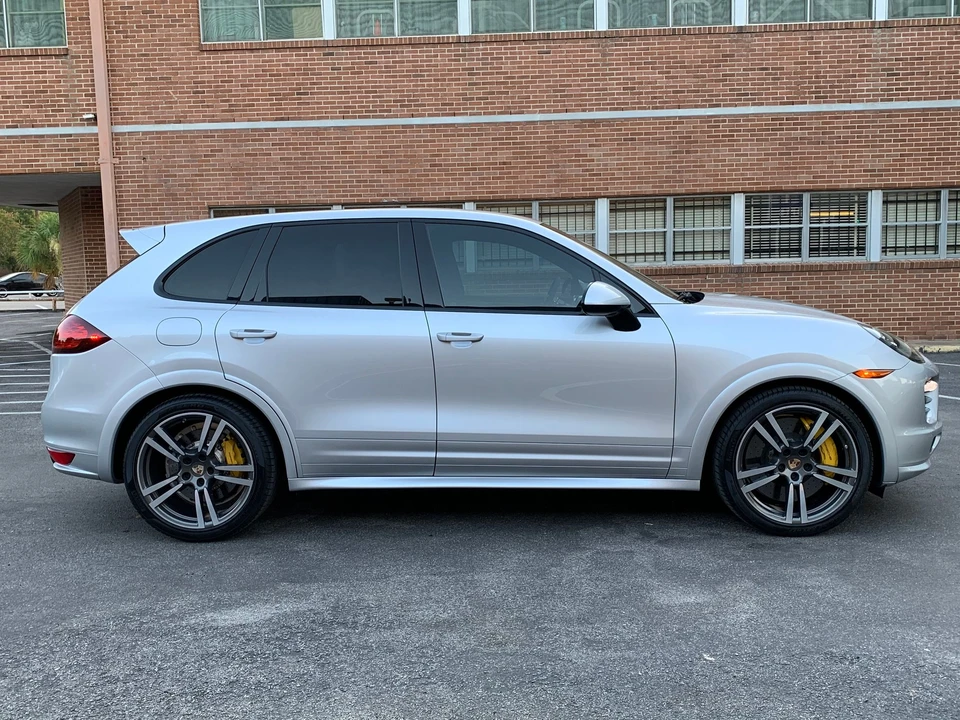 2014 Porsche 958 Cayenne GTS - Image 5 of 24