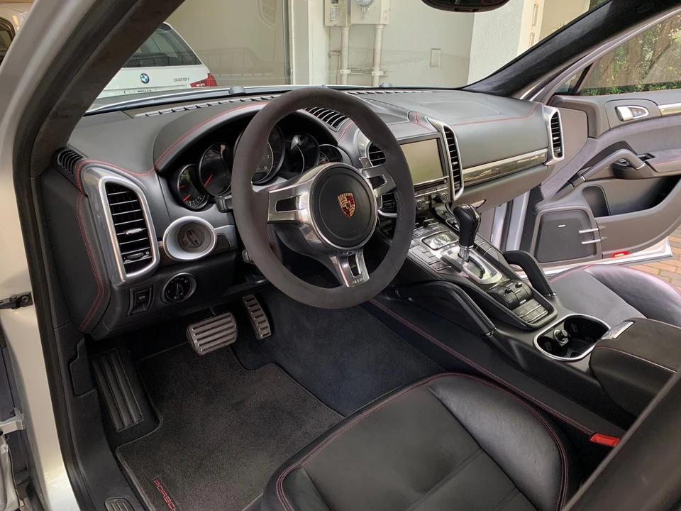 2014 Porsche 958 Cayenne GTS - Image 19 of 24