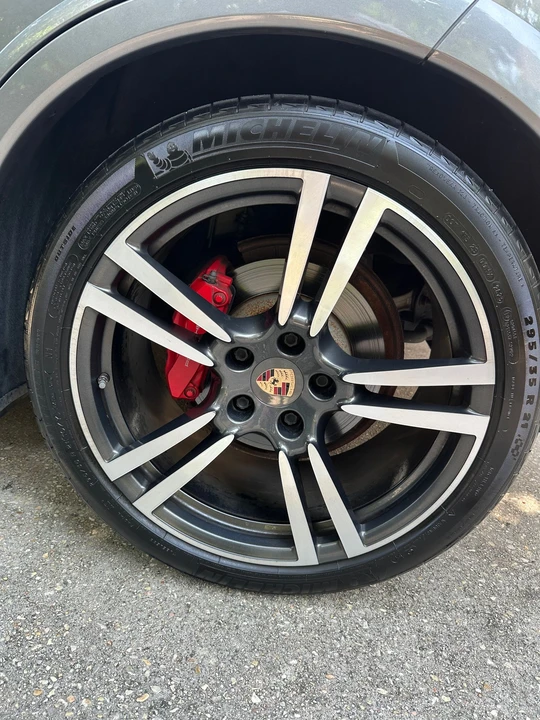 2014 Porsche 958 Cayenne GTS - Image 6 of 26