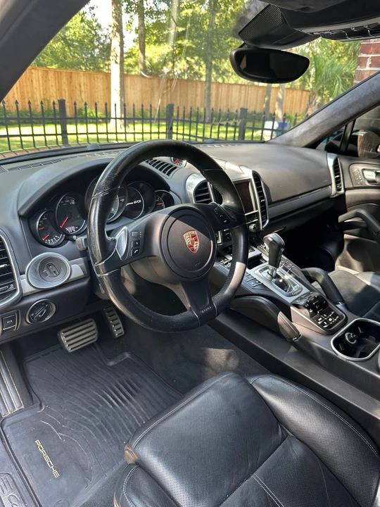 2014 Porsche 958 Cayenne GTS - Image 18 of 26