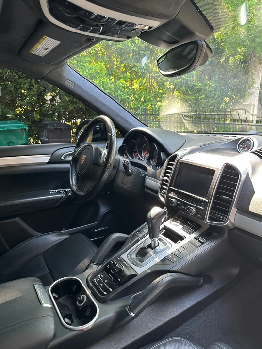 2014 Porsche 958 Cayenne GTS - Image 20 of 26