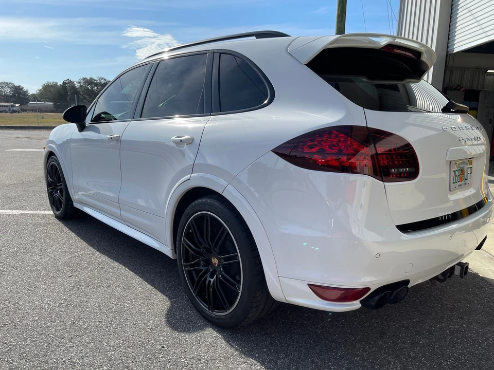 2014 Porsche 958 Cayenne GTS - Image 5 of 23