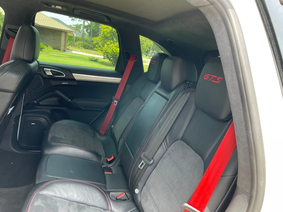 2014 Porsche 958 Cayenne GTS - Image 10 of 23