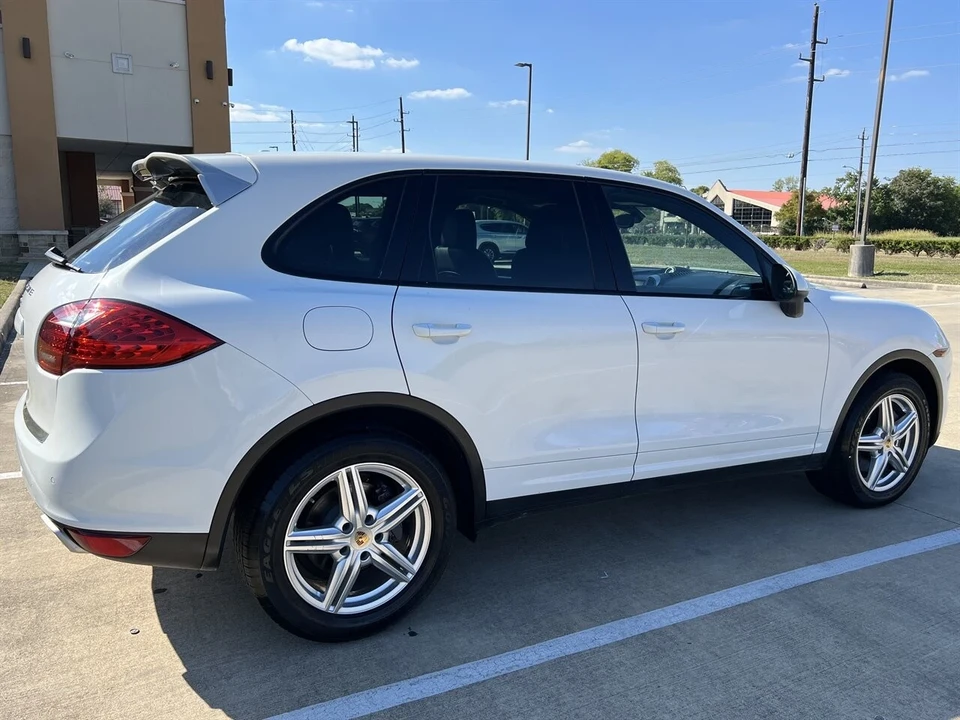 2014 Porsche 958 Cayenne - Image 5 of 21