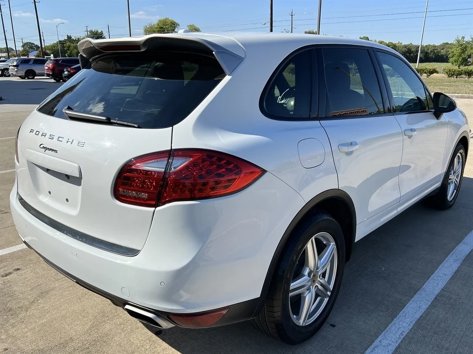 2014 Porsche 958 Cayenne - Image 6 of 21