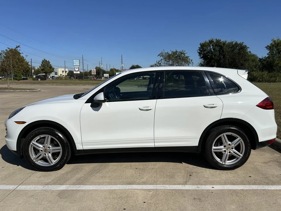 2014 Porsche 958 Cayenne - Image 4 of 21