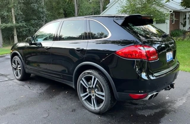 2014 Porsche 958 Cayenne S - Image 3 of 16