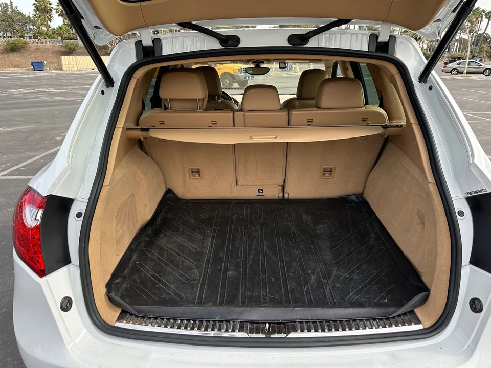 2014 Porsche 958 Cayenne Turbo S - Image 18 of 28