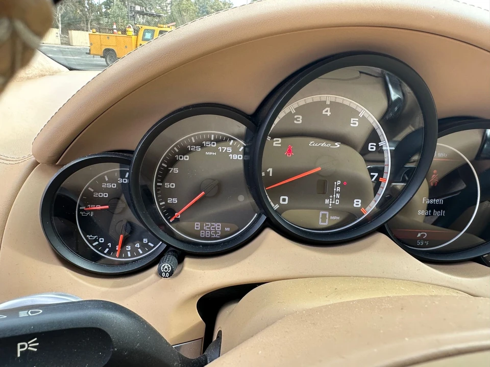 2014 Porsche 958 Cayenne Turbo S - Image 23 of 28