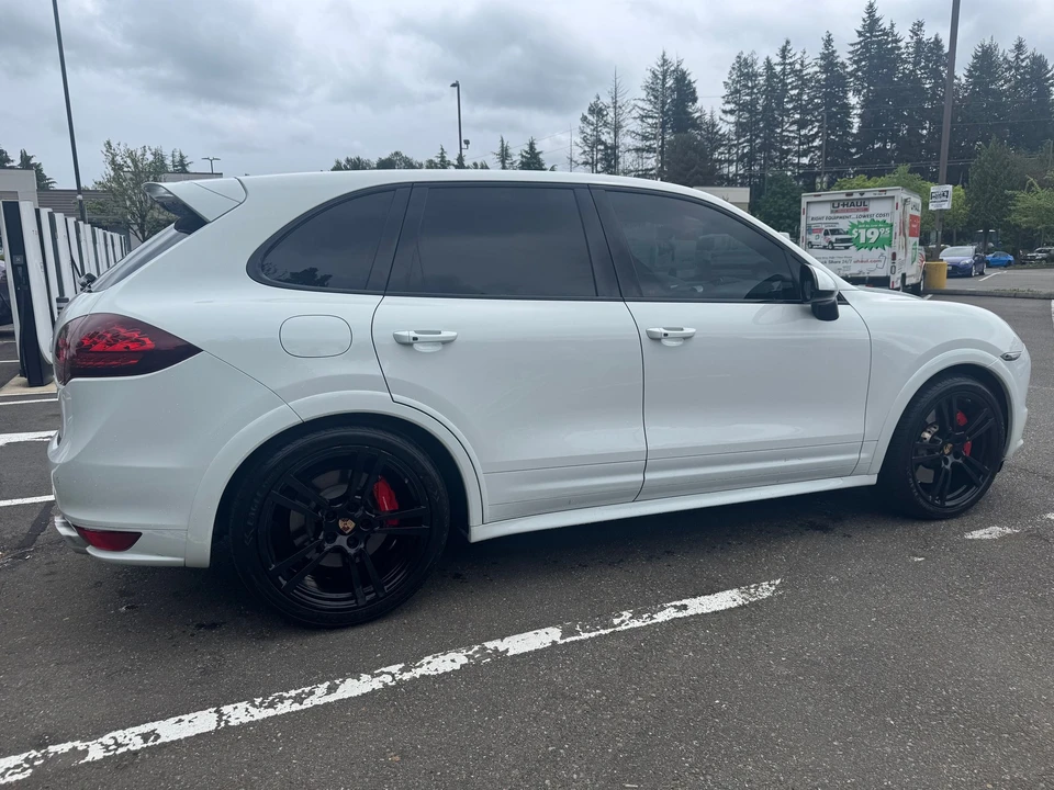 2014 Porsche 958 Cayenne Turbo S - Image 5 of 13