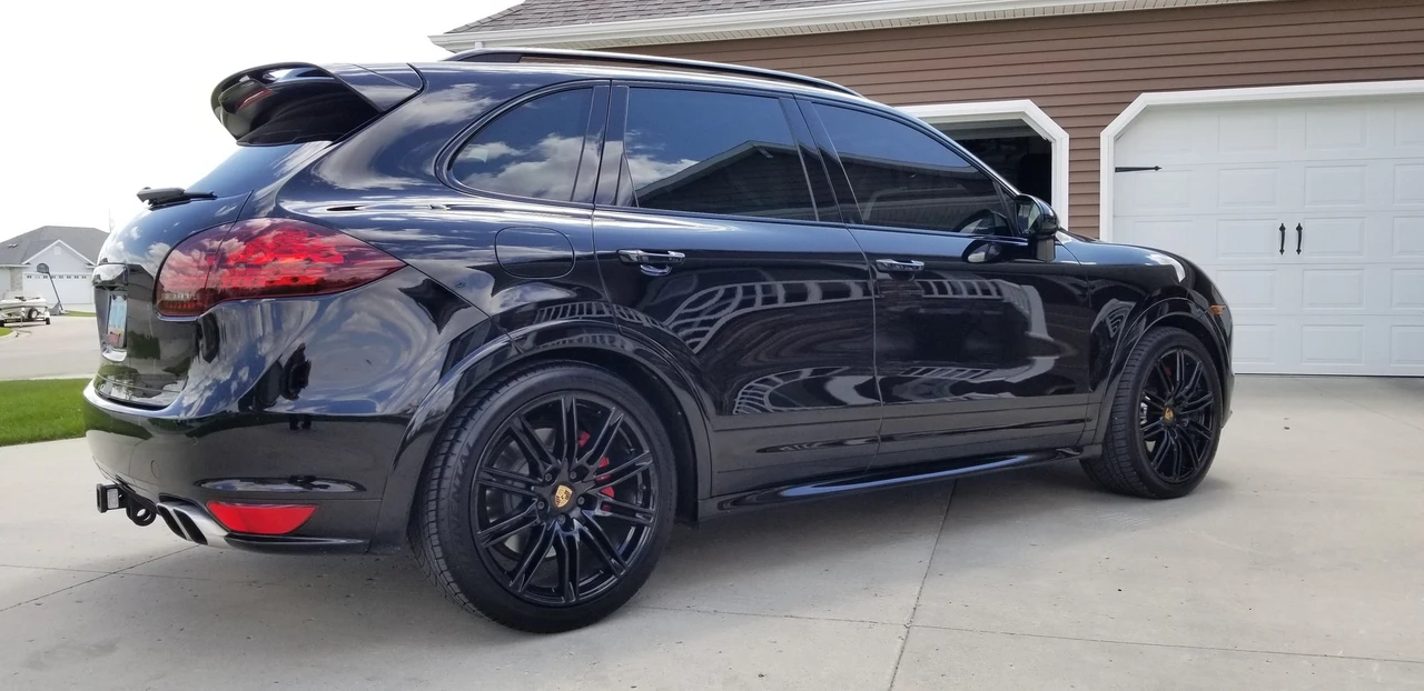 2014 Porsche 958 Cayenne Turbo S - Image 3 of 11