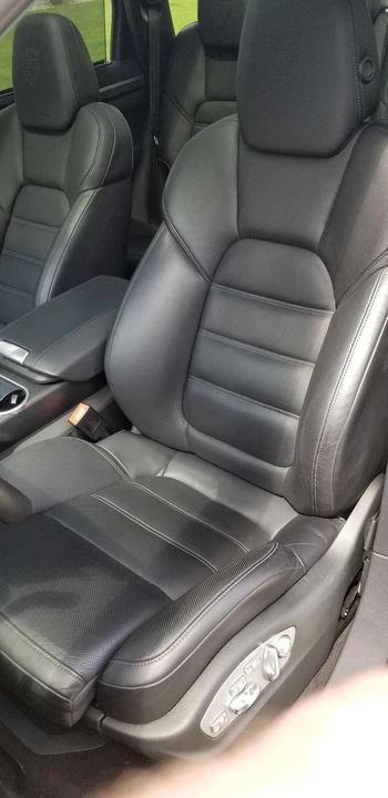 2014 Porsche 958 Cayenne Turbo S - Image 6 of 11