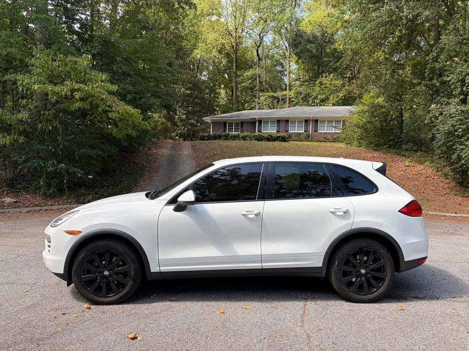 2014 Porsche 958 Cayenne - Image 7 of 23