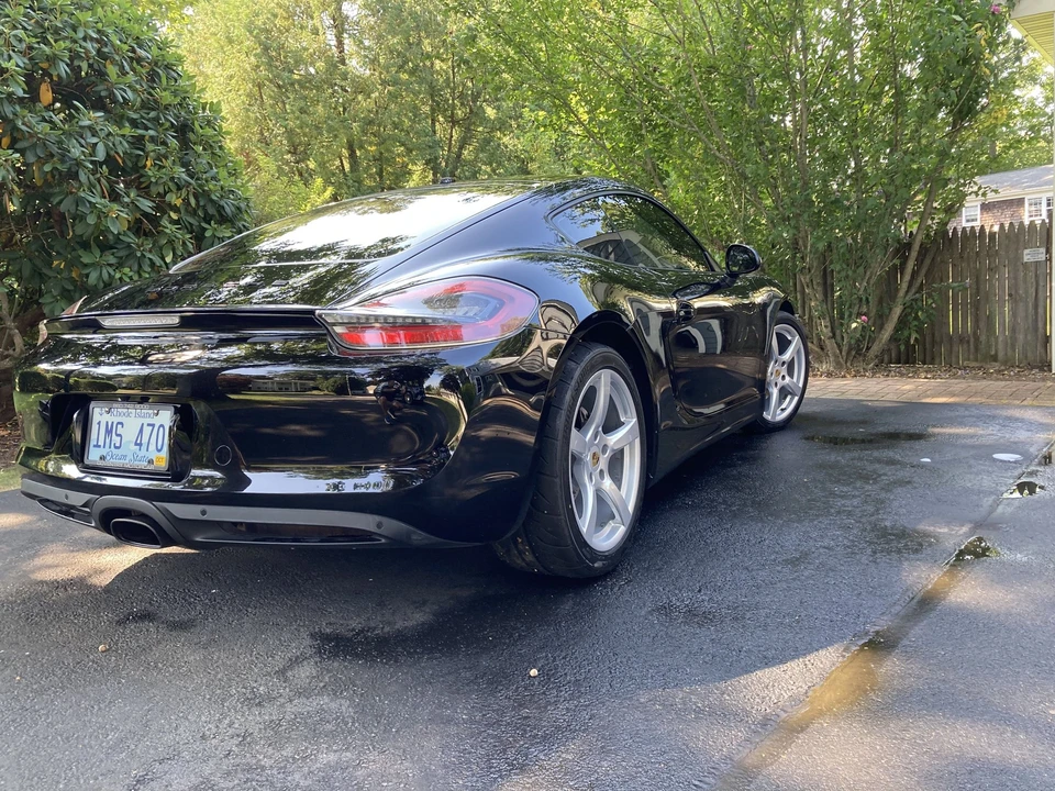 2014 Porsche 981 Cayman - Image 15 of 18