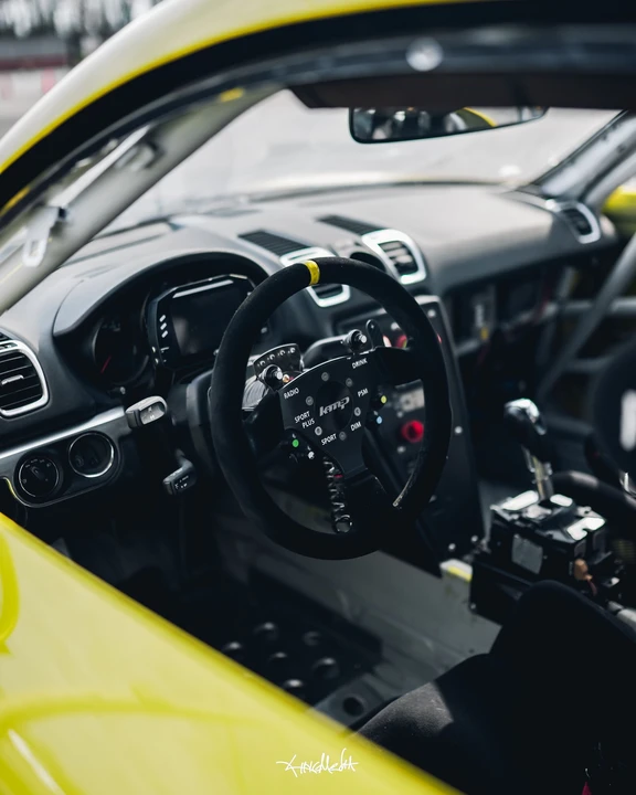 2014 Porsche 981 Cayman S - Image 2 of 8