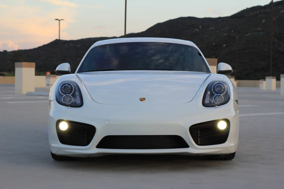 2014 Porsche 981 Cayman S - Image 7 of 8
