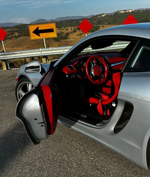 2014 Porsche 981 Cayman S - Image 11 of 29