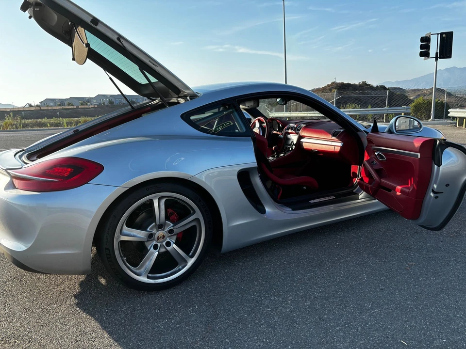 2014 Porsche 981 Cayman S - Image 27 of 29