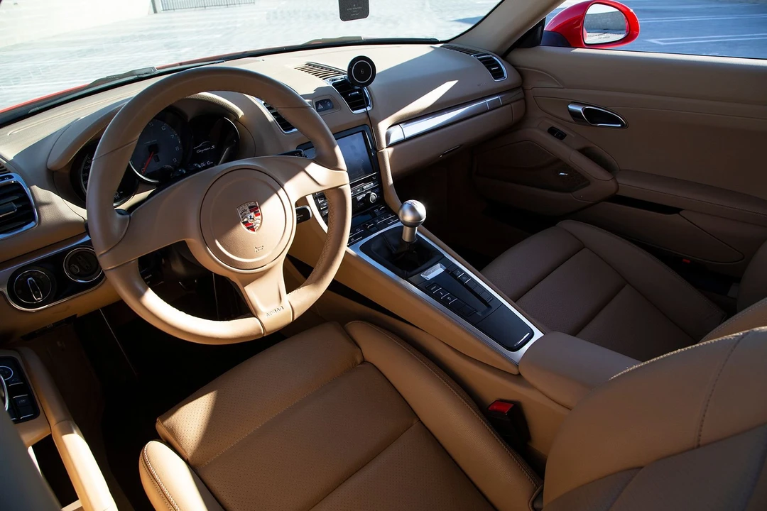 2014 Porsche 981 Cayman S - Image 9 of 15