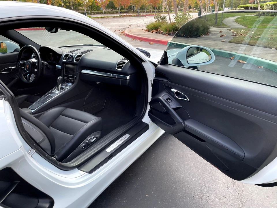 2014 Porsche 981 Cayman S - Image 12 of 18