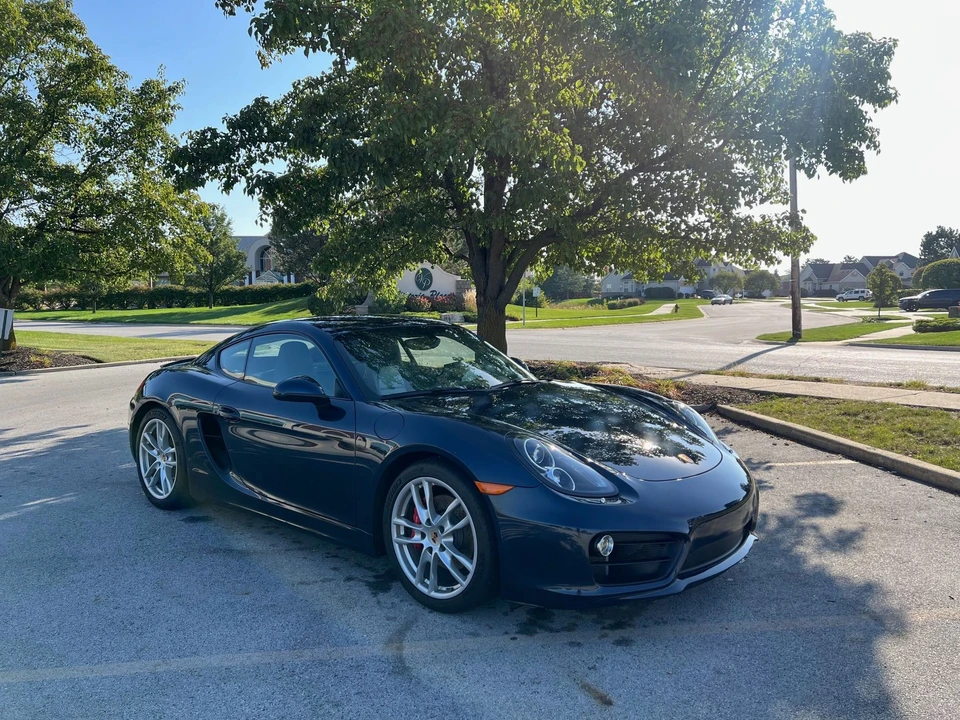 2014 Porsche 981 Cayman S - Image 2 of 5