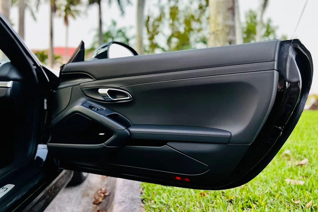 2014 Porsche 981 Cayman S - Image 14 of 16