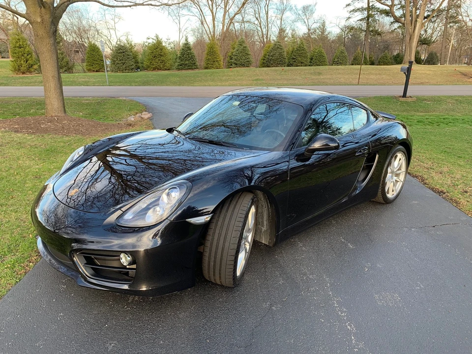 2014 Porsche 981 Cayman S - Image 16 of 29