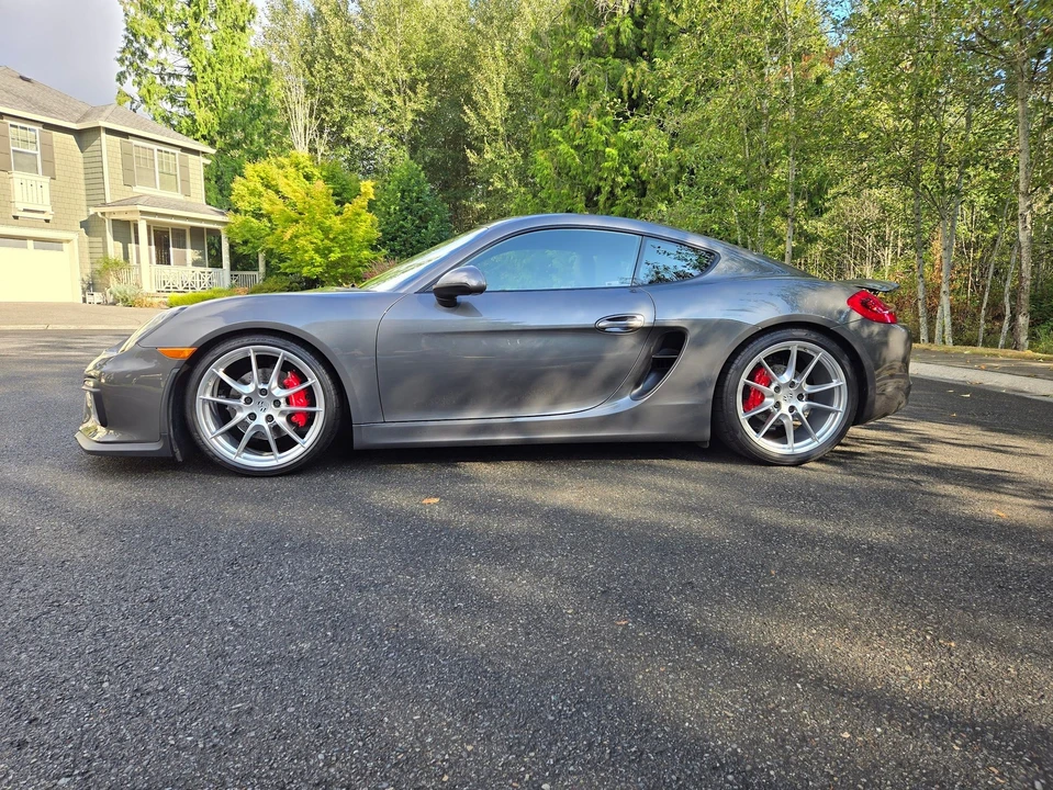 2014 Porsche 981 Cayman S - Image 19 of 29