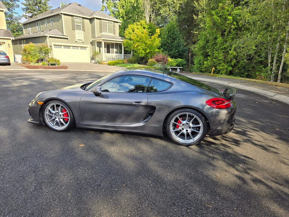 2014 Porsche 981 Cayman S - Image 18 of 29