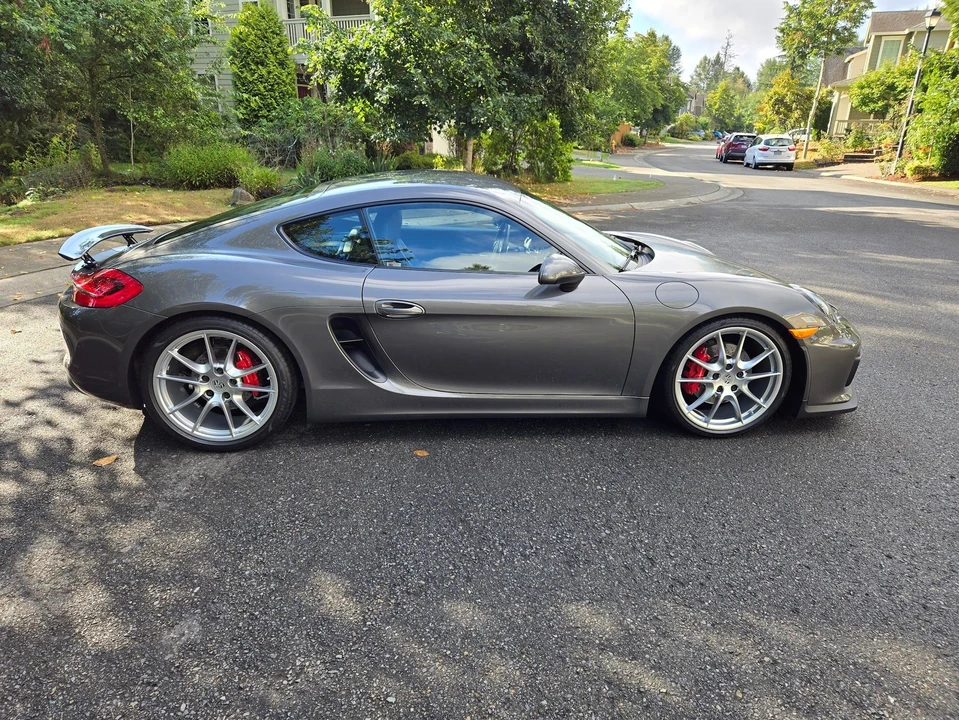 2014 Porsche 981 Cayman S - Image 8 of 29