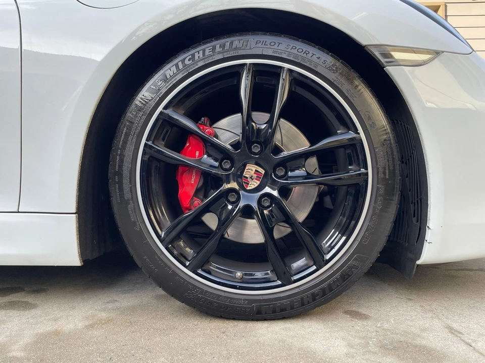 2014 Porsche 981 Cayman S - Image 25 of 31