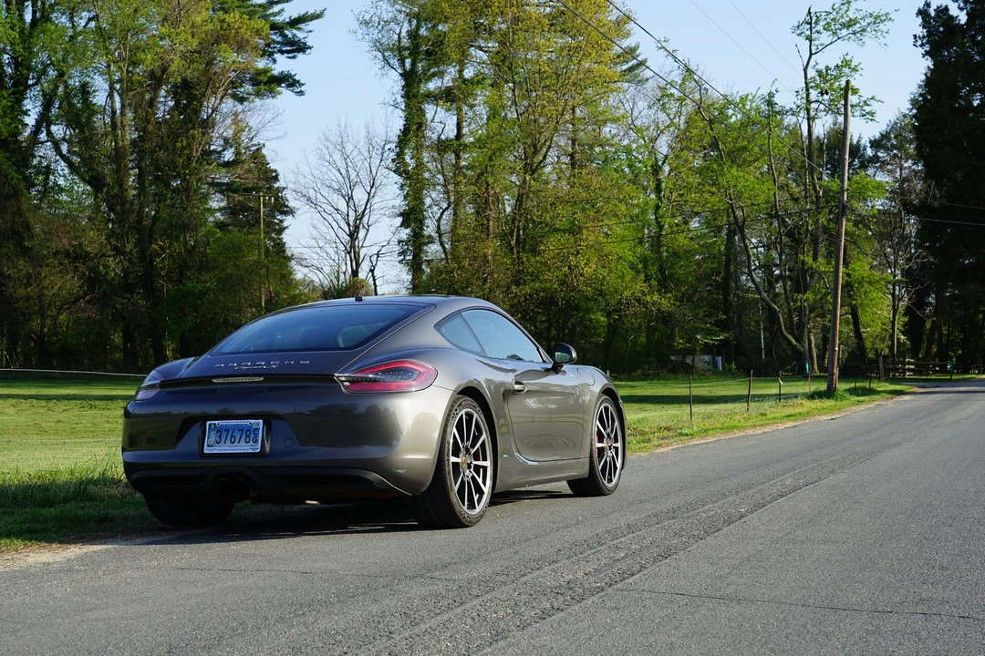 2014 Porsche 981 Cayman S - Image 4 of 11