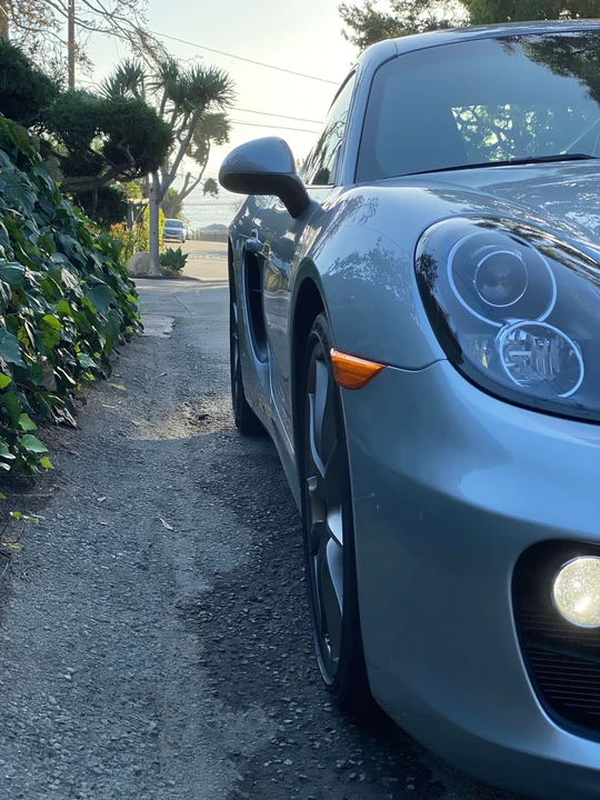 2014 Porsche 981 Cayman S - Image 11 of 31