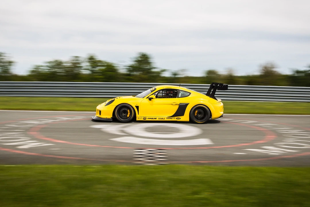 2014 Porsche 981 Cayman S - Image 11 of 12