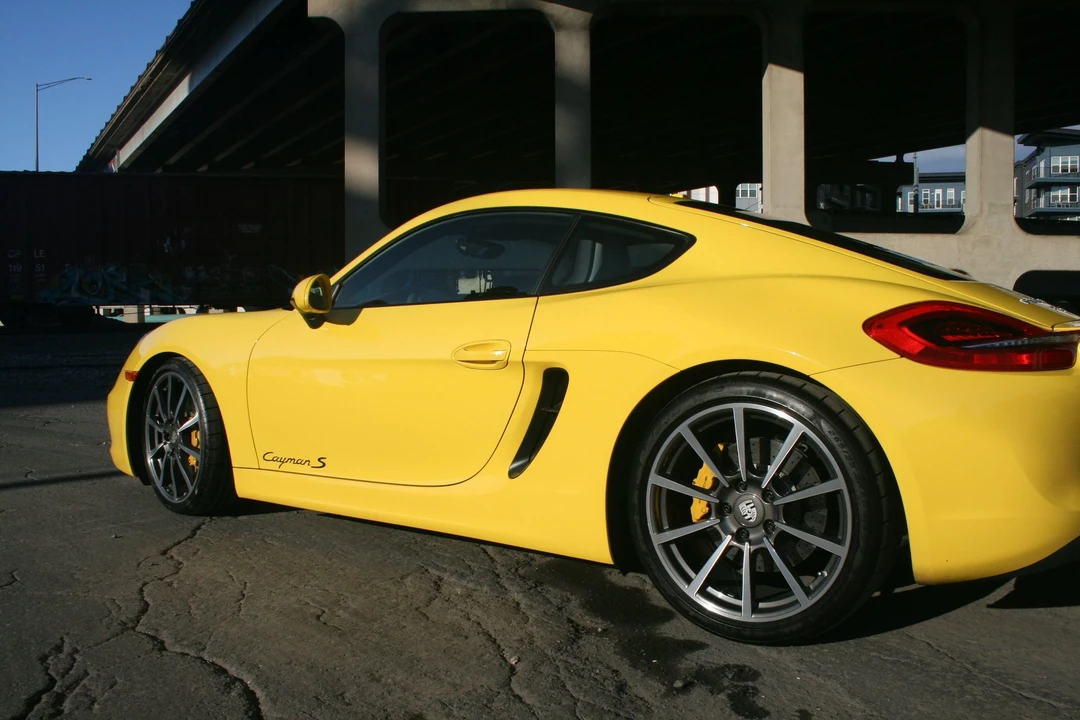 2014 Porsche 981 Cayman S - Image 2 of 23