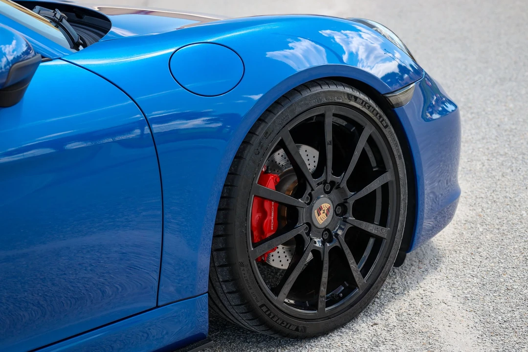 2014 Porsche 981 Cayman S - Image 7 of 11
