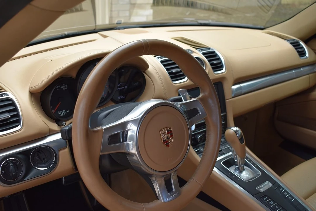 2014 Porsche 981 Cayman S - Image 5 of 10