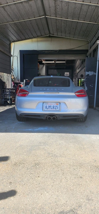 2014 Porsche 981 Cayman S - Image 2 of 10