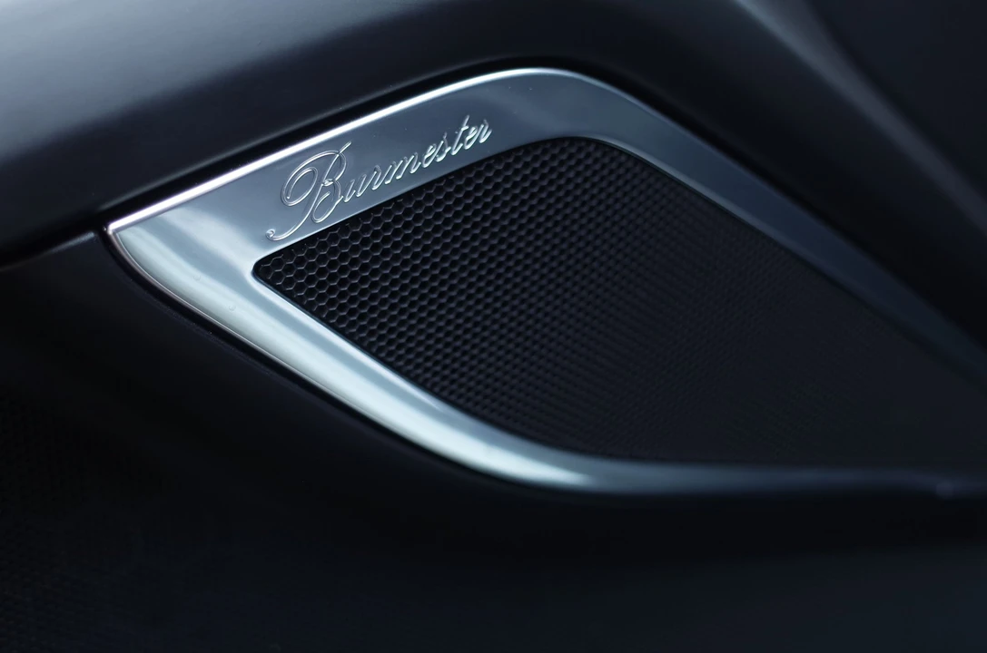 2014 Porsche 981 Cayman S - Image 15 of 17