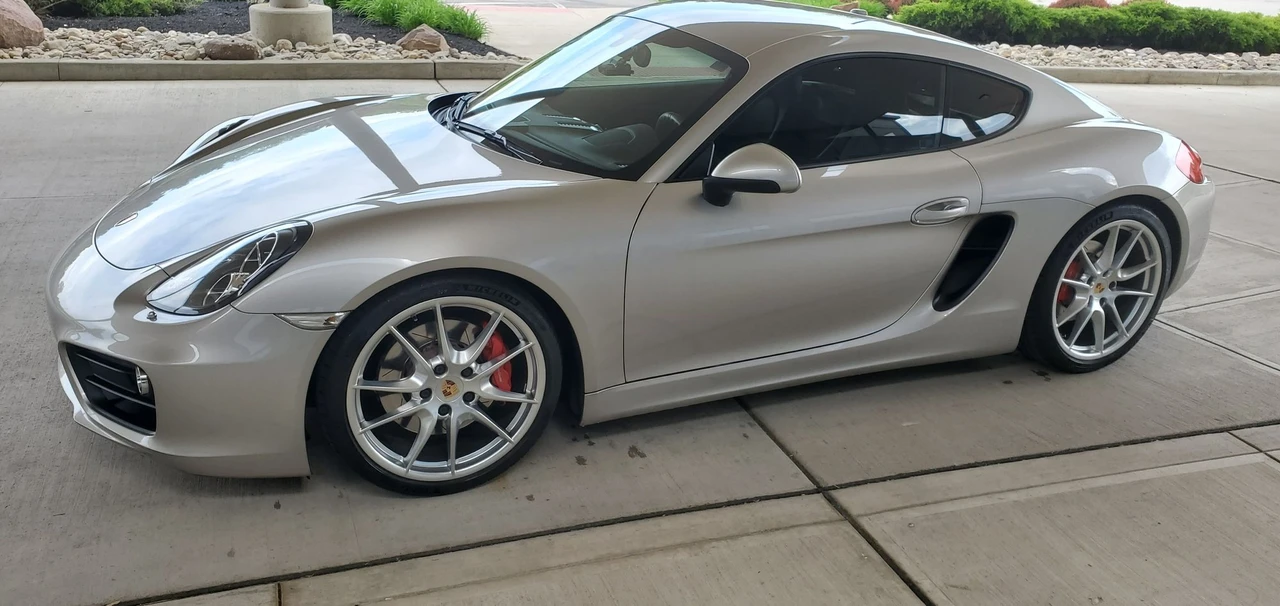 2014 Porsche 981 Cayman S - Image 2 of 31