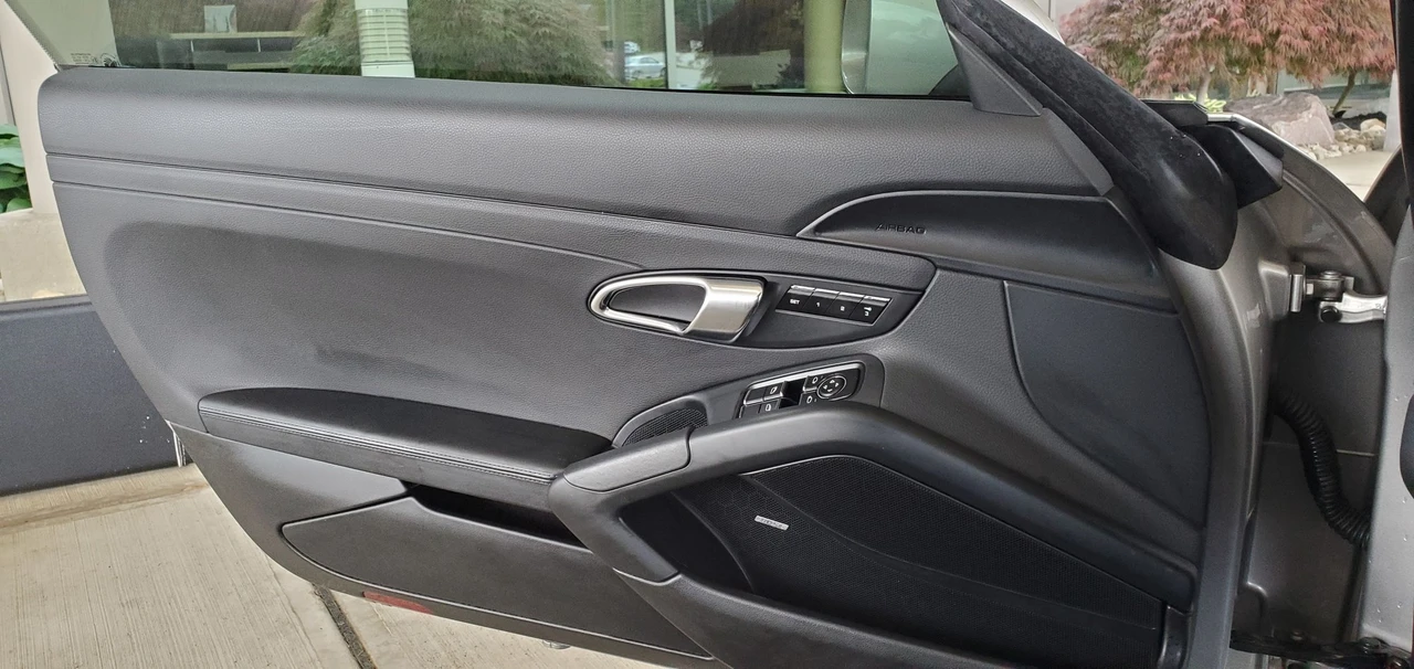 2014 Porsche 981 Cayman S - Image 14 of 31