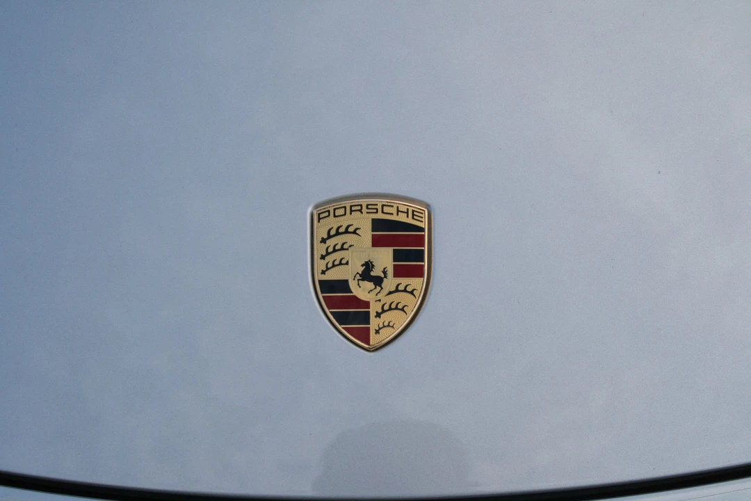2014 Porsche 981 Cayman S - Image 28 of 31