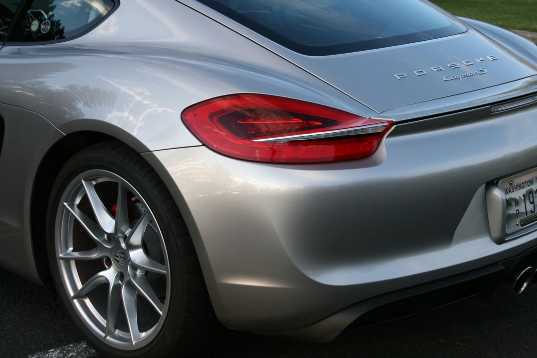 2014 Porsche 981 Cayman S - Image 6 of 31