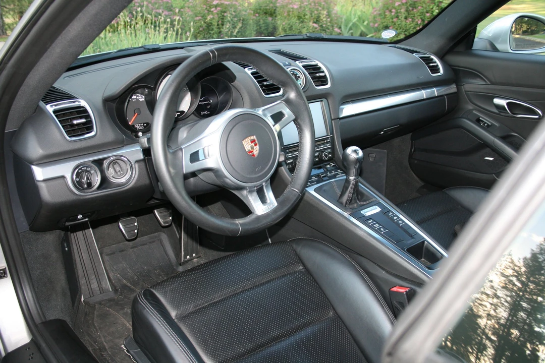 2014 Porsche 981 Cayman S - Image 12 of 31