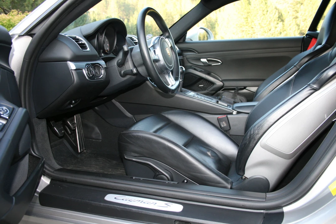 2014 Porsche 981 Cayman S - Image 10 of 31