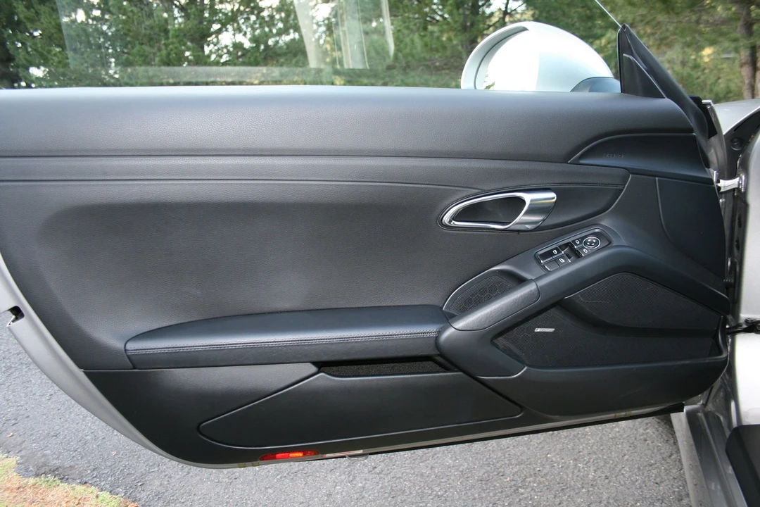 2014 Porsche 981 Cayman S - Image 15 of 31